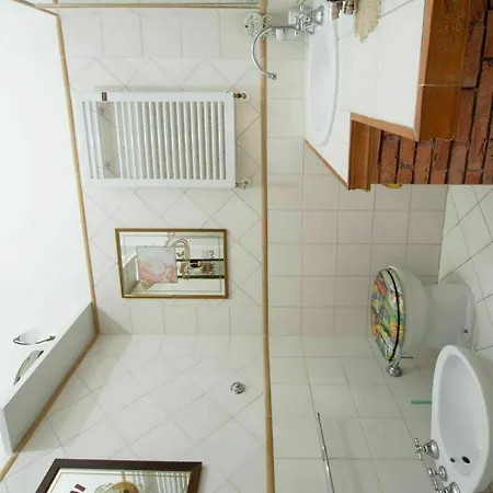 Demode Holiday Apartment