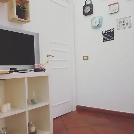 Demode Řím